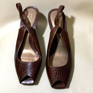 Axcess Sphinx & Brown Slingback Shoe Peep Toe 8.5M